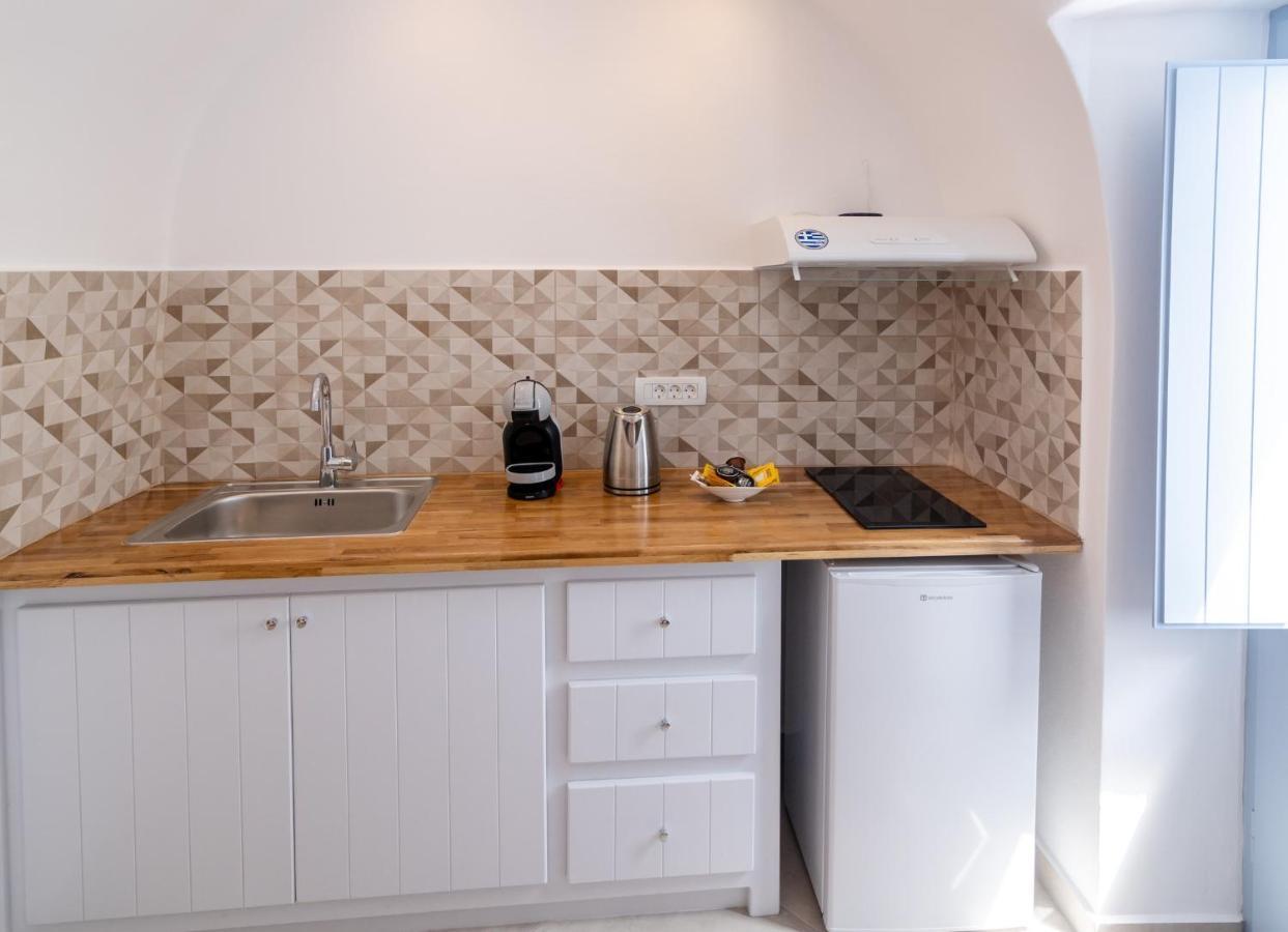 Sunborn Oia Suites Eksteriør billede