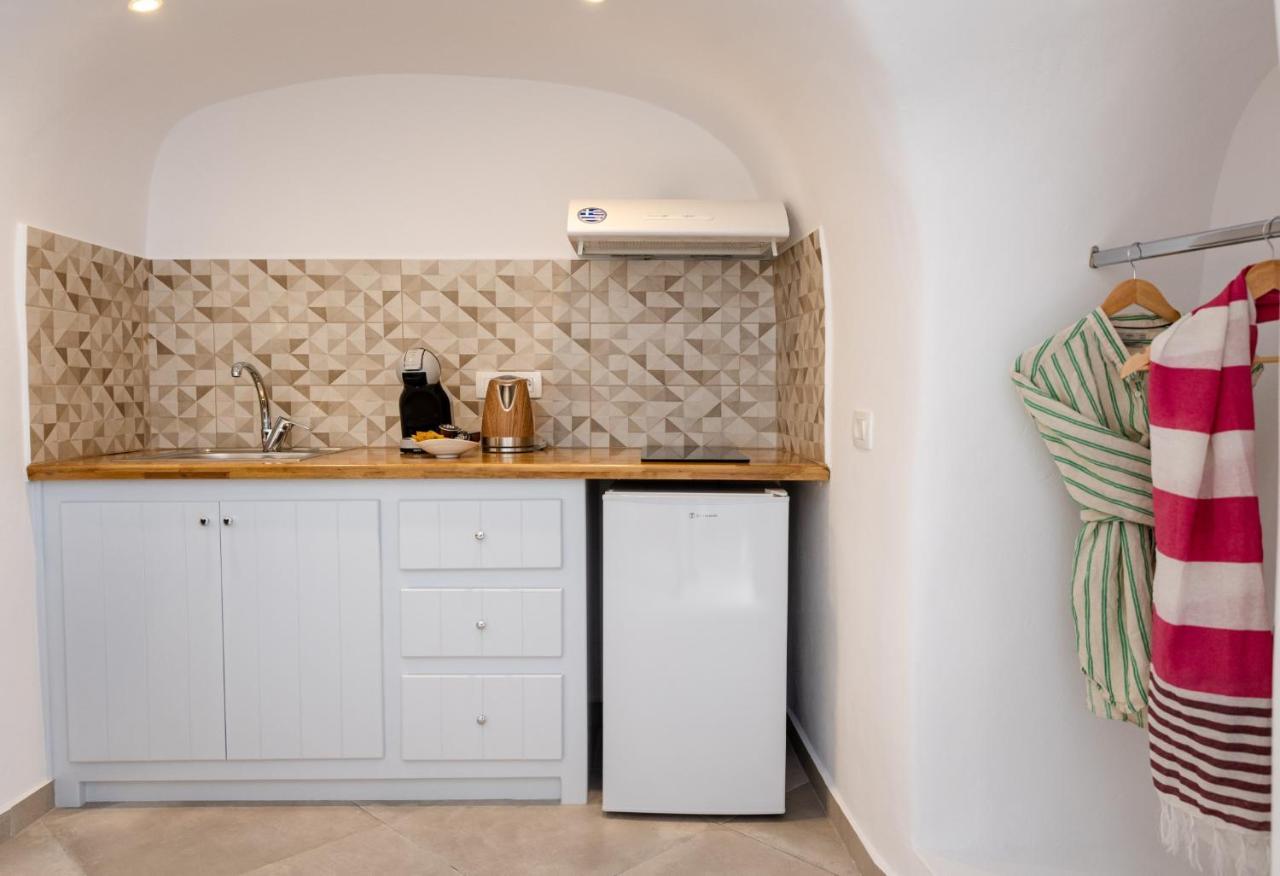Sunborn Oia Suites Eksteriør billede